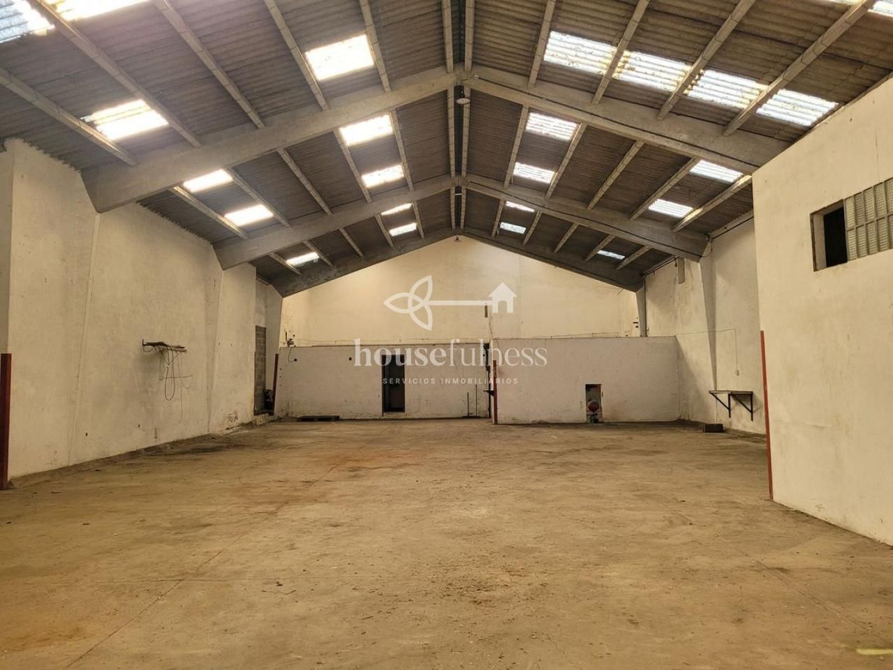 Nave industrial en venta en Valdoviño