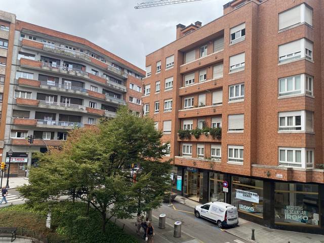 Piso en Venta en Calle Marqués de Casa Valdés en La Arena