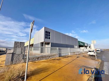 Nave industrial en venta en Zona de la Vega
