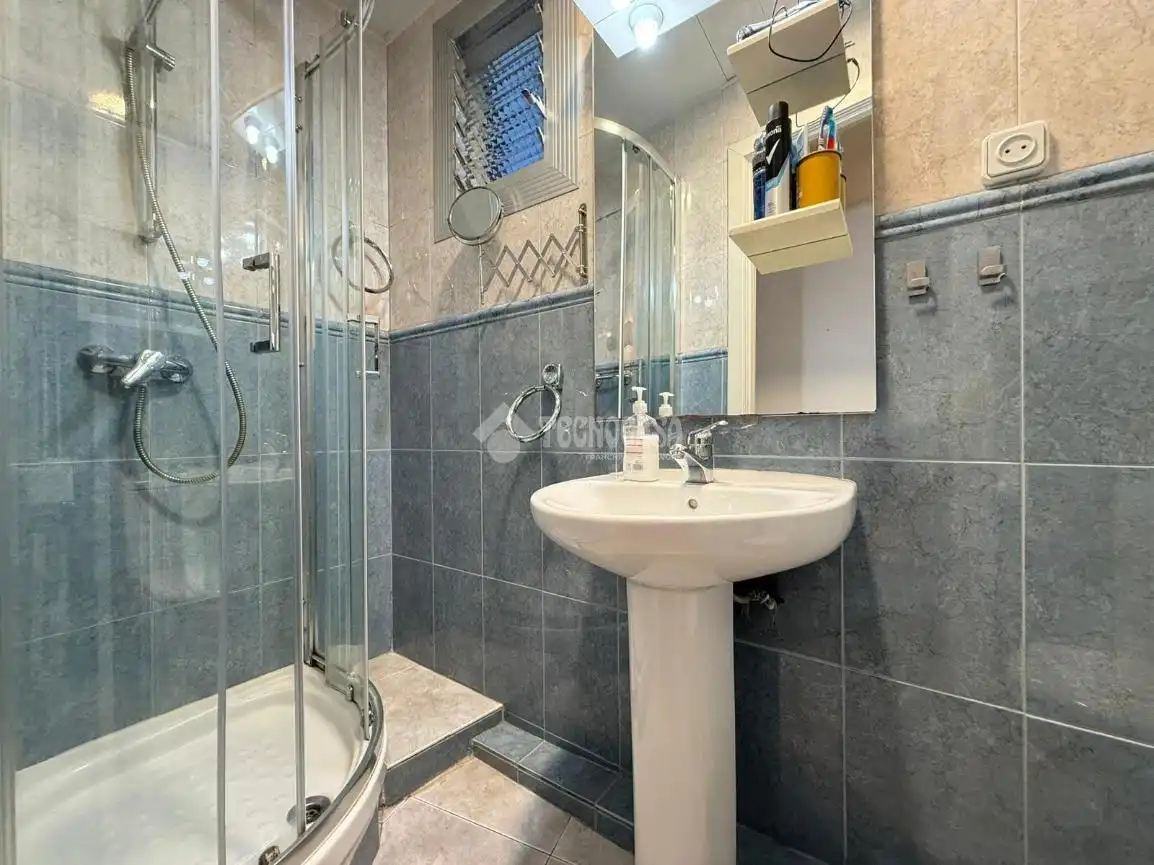 Baño de Piso en venta en Barcelona
