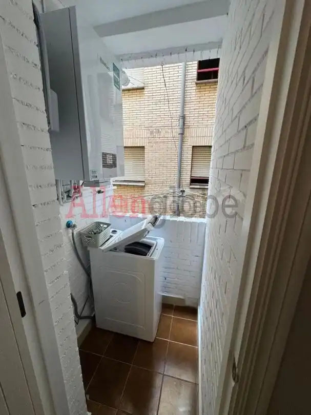 Piso de alquiler en Calle Joaquín Blume, Fozaneldi - Tenderina
