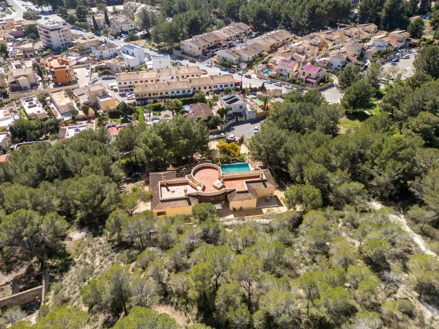 Vista exterior de Casa o xalet en venda en Calvià amb Aire condicionat, Calefacció i Jardí privat