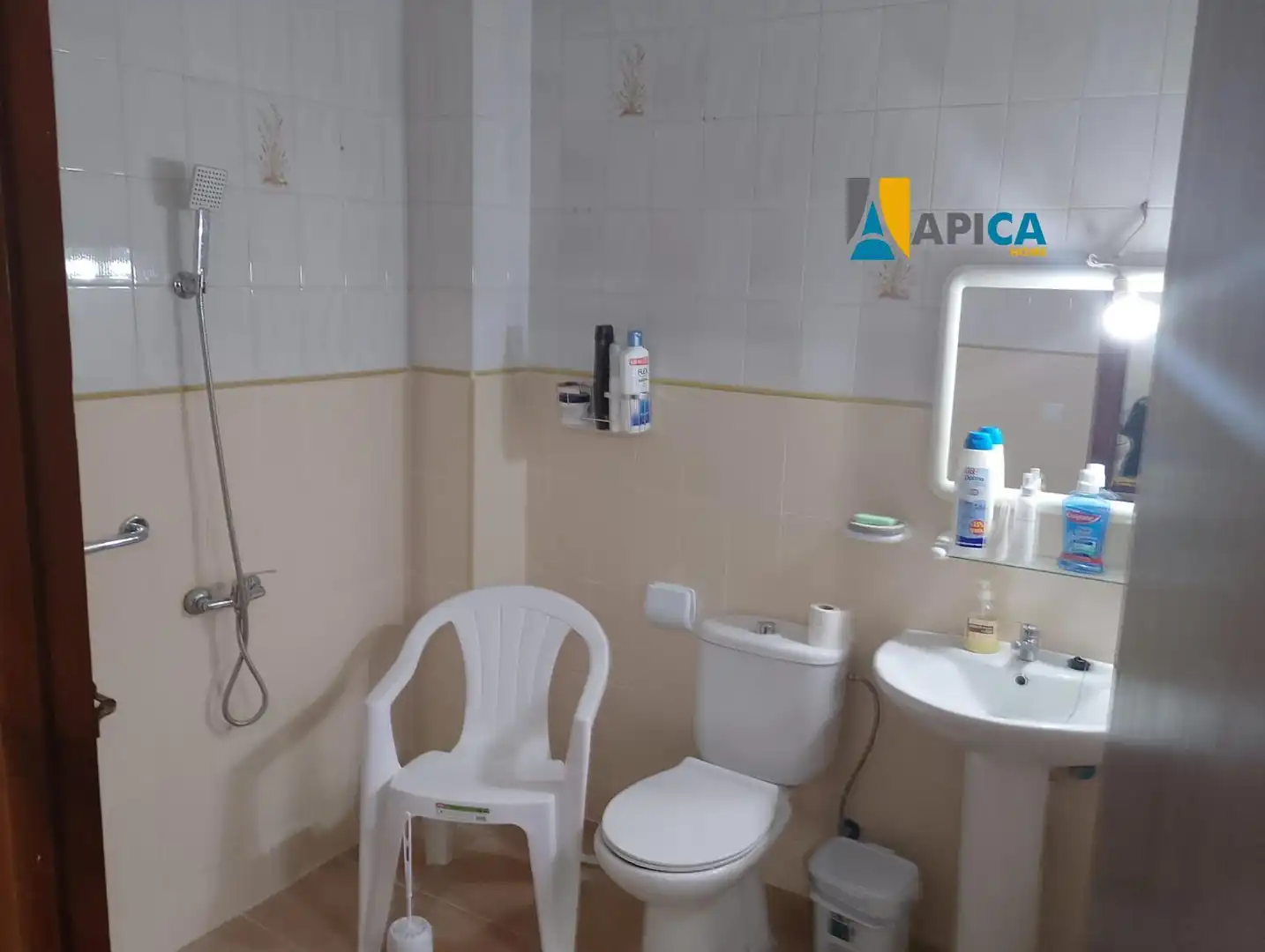 Bany de Casa o xalet en venda en Barbate amb Terrassa, Traster i Moblat