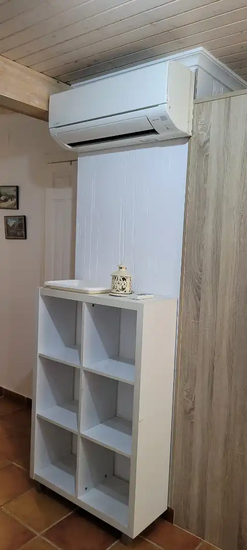 Bathroom of Study for rent in Cuenca  with Air Conditioner, Heating and Furnished