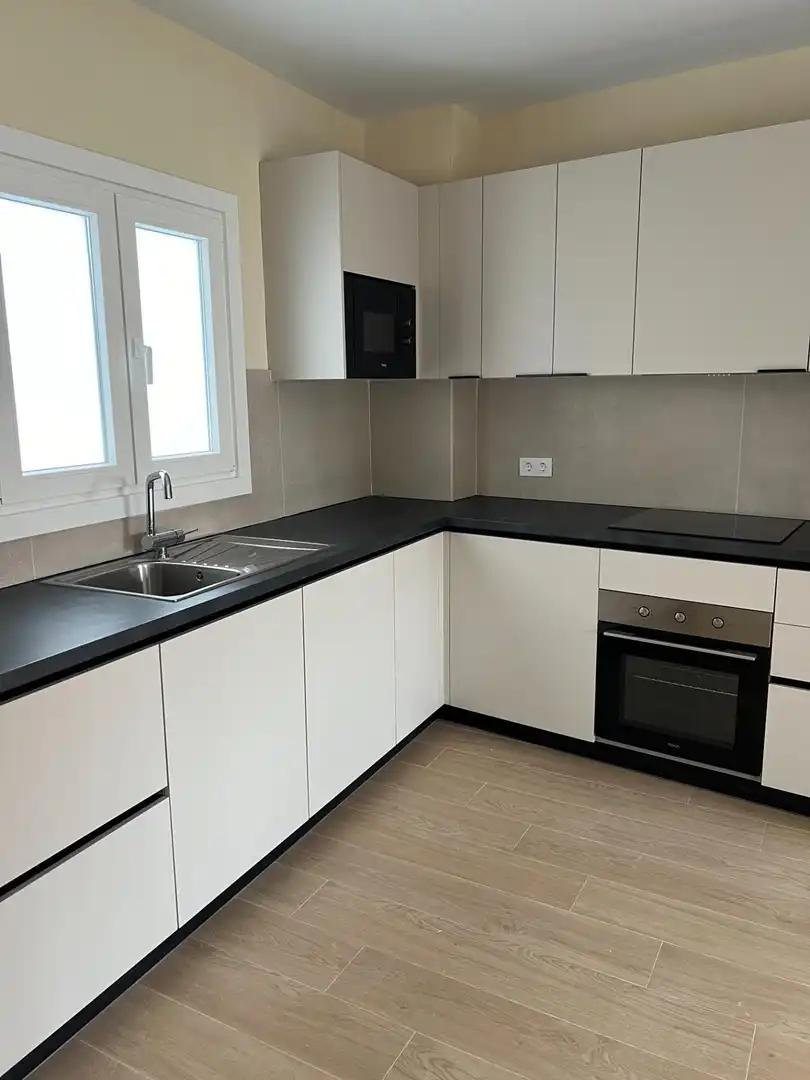 Wohnung zur Miete in Calle Calle Matías Padrón, Arenales - Lugo - Avda. Marítima