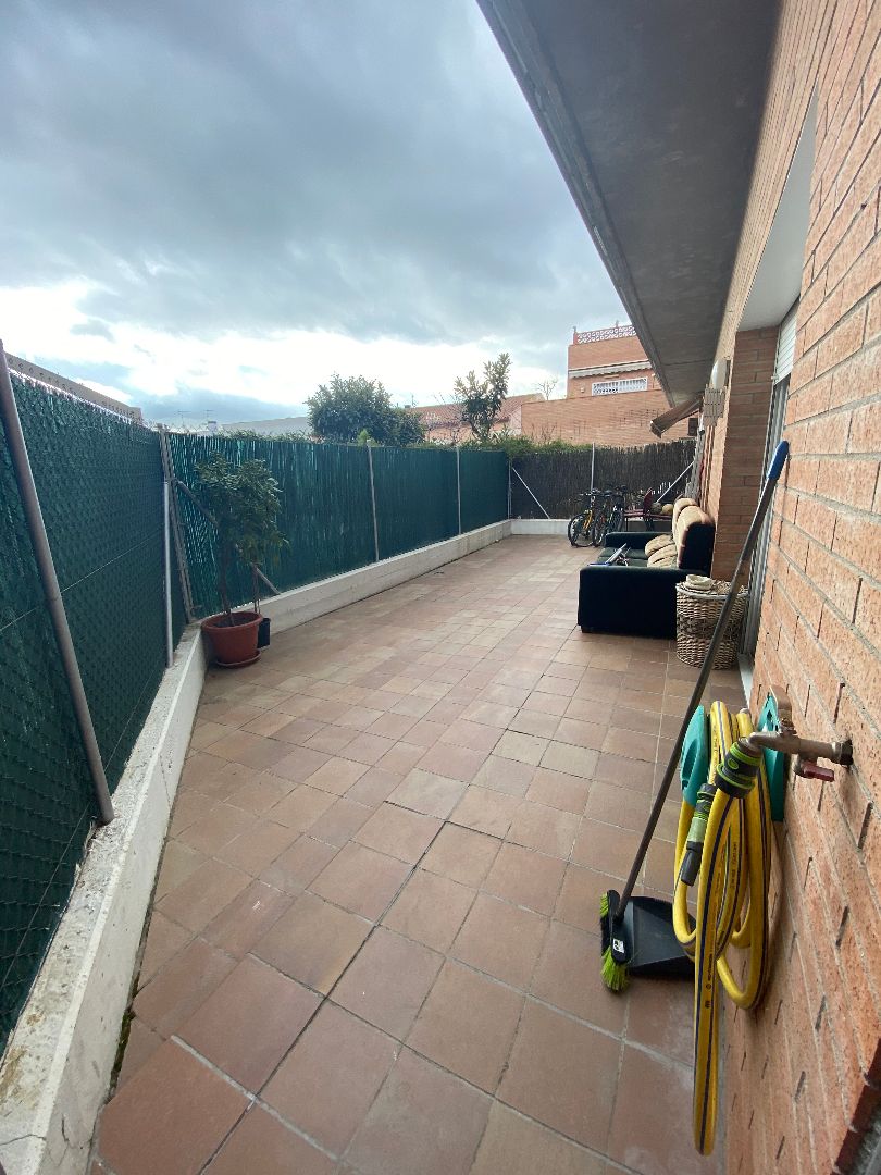 Terrassa de Planta baixa de lloguer en Mollet del Vallès amb Calefacció, Moblat i Forn