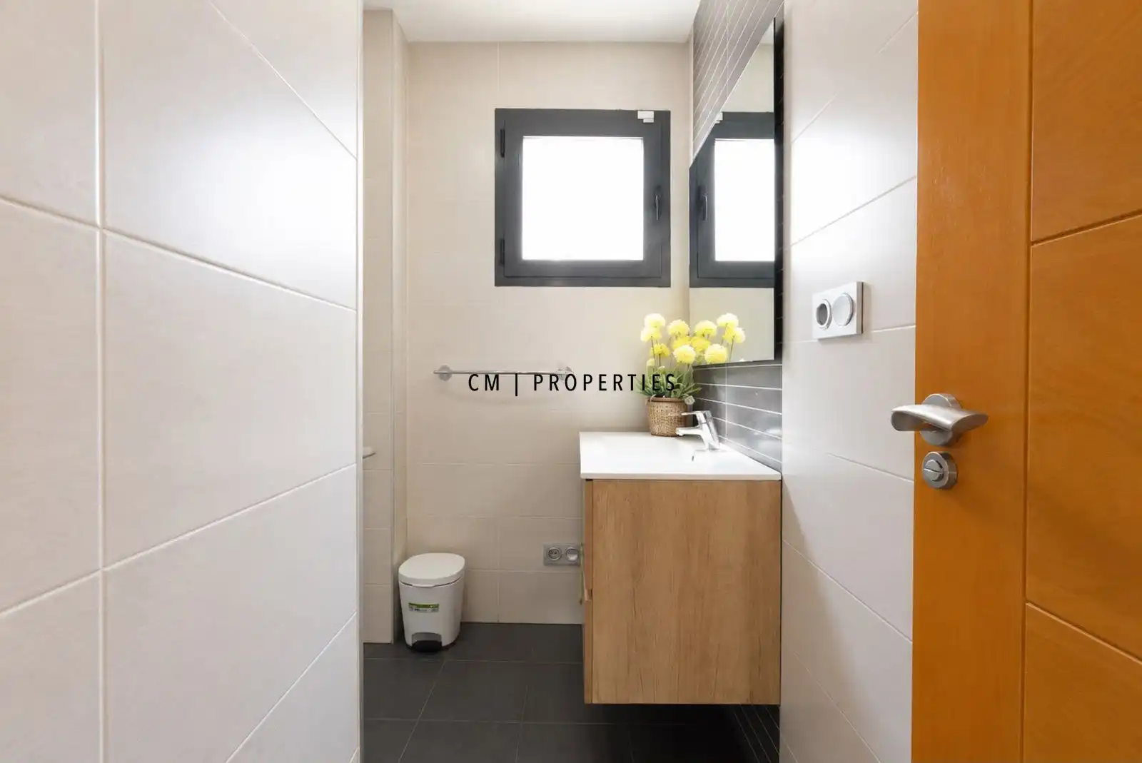 Baño de Casa o chalet en venta en La Pobla de Vallbona con Aire acondicionado, Calefacción y Terraza