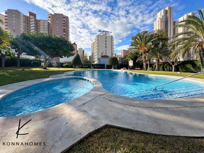 Swimming pool of Single-family semi-detached for sale in Benidorm  with Air Conditioner, Heating and Private garden