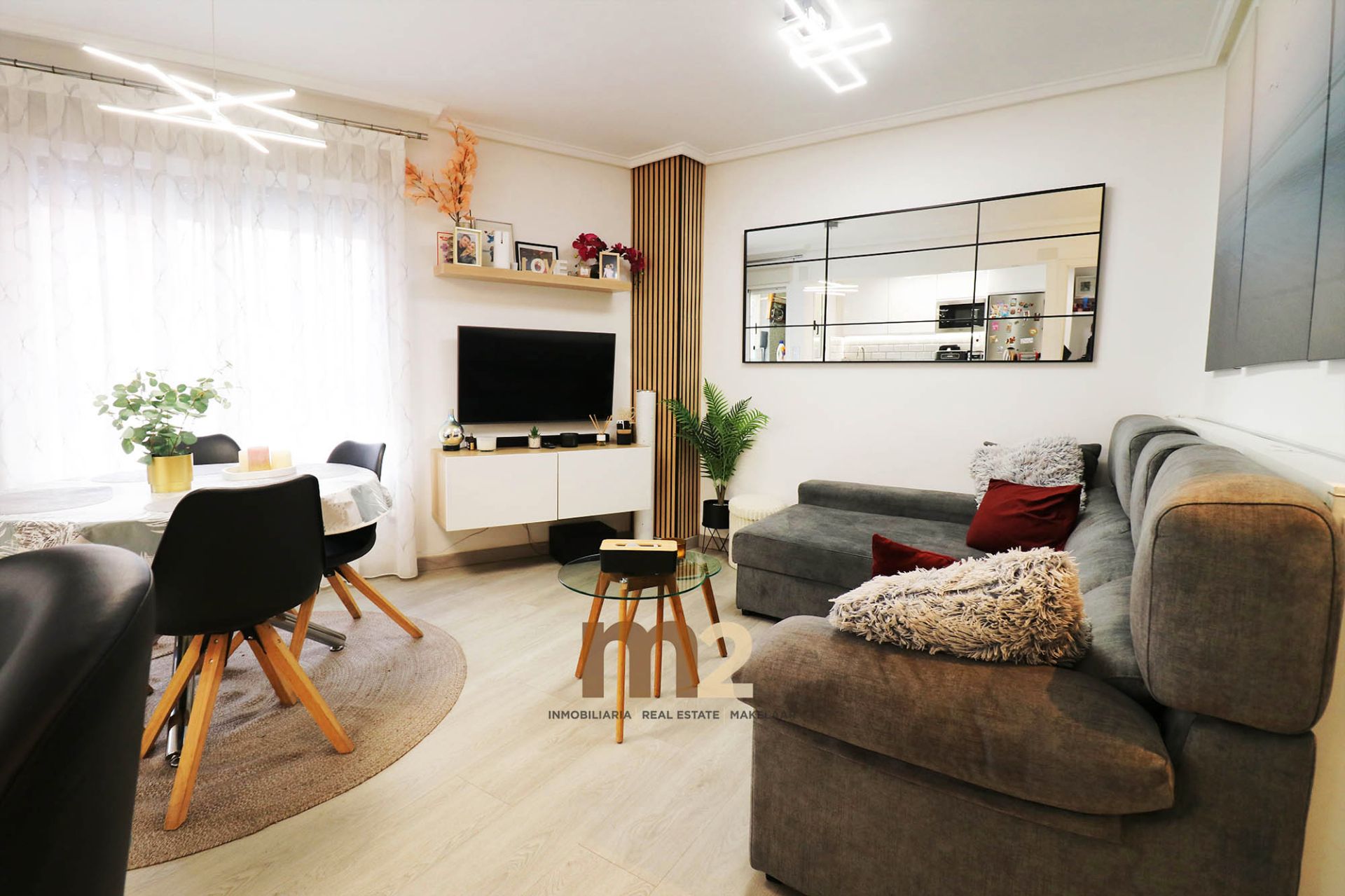 Apartament en venda a Carrer Rodrigo de Triana, Pueblo