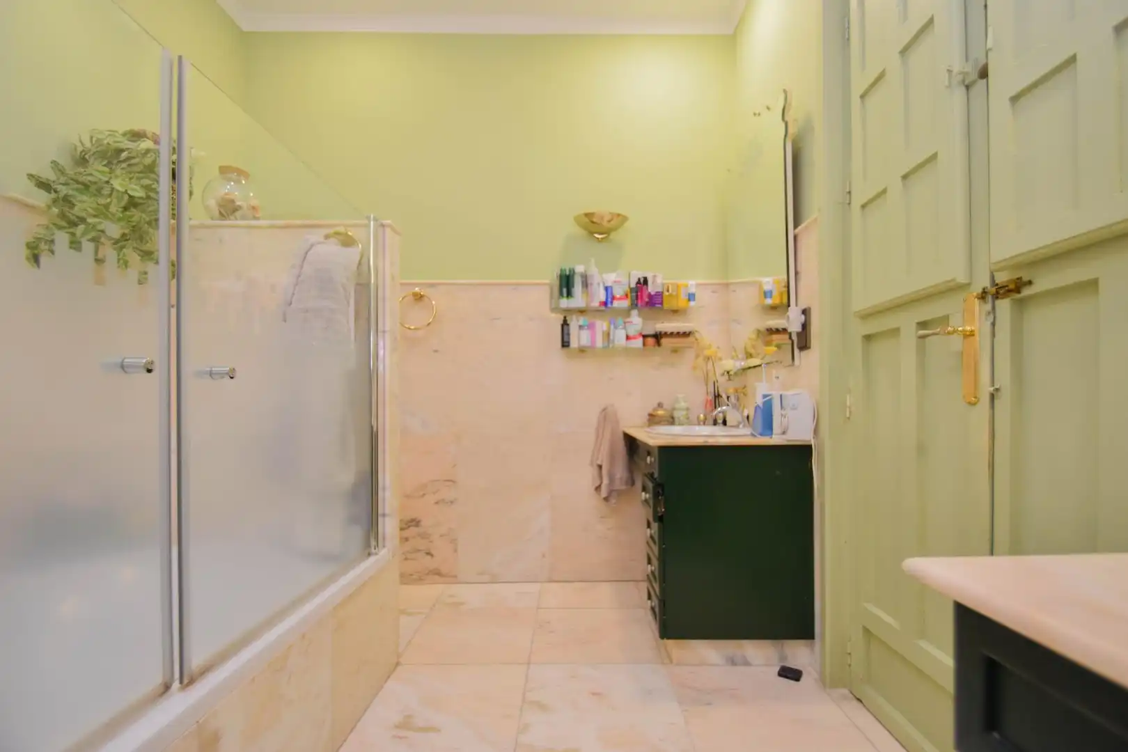 Bathroom of Buildings for sale in Almuñécar