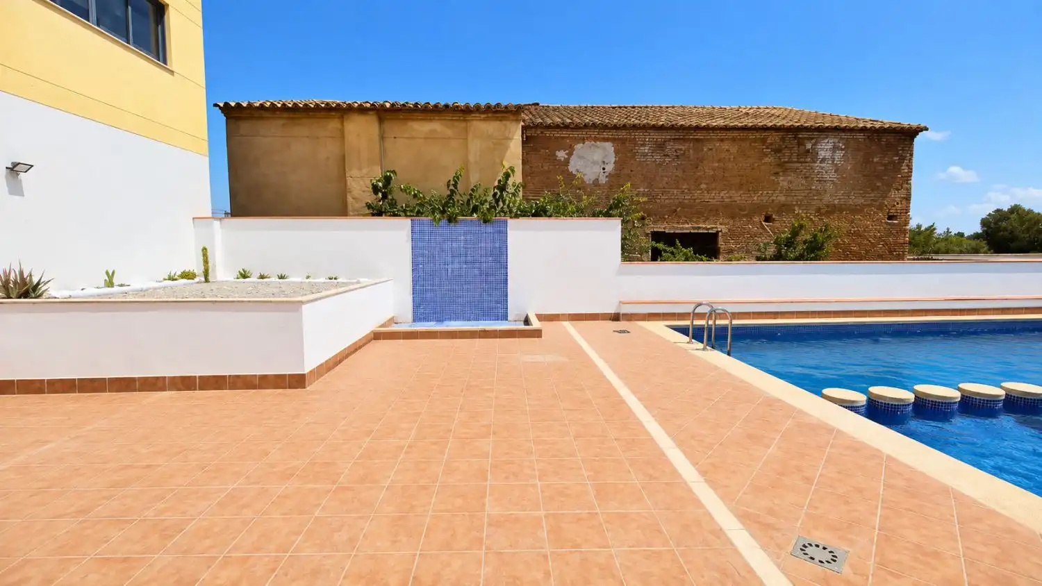Piscina de Ático de alquiler en Oeste