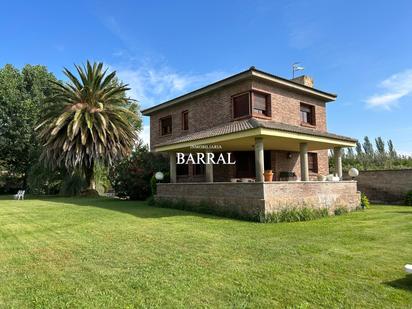 Vista exterior de Casa o xalet en venda en Fontellas amb Aire condicionat i Terrassa