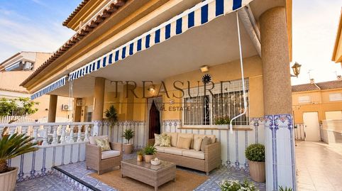 Foto 2 de Casa o chalet en venta en Pintor Segrelles, Los Narejos - Punta Calera, Los Alcázares