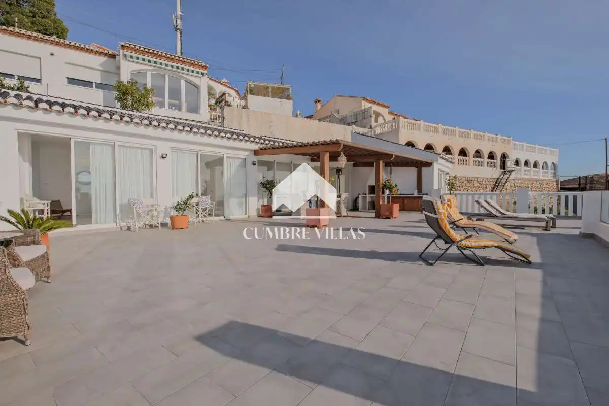 Terrassa de Casa o xalet en venda en Almuñécar amb Terrassa, Traster i Internet