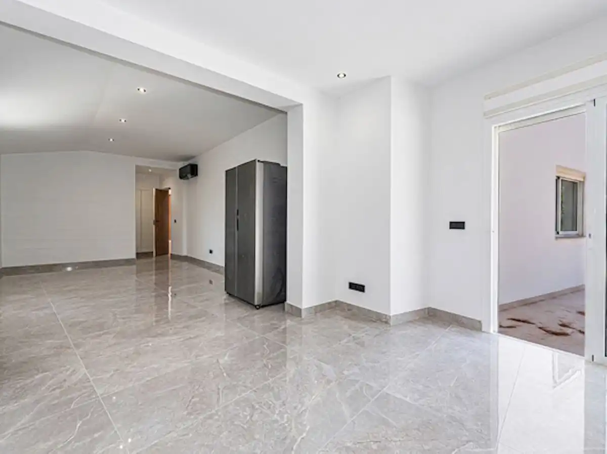 Casa adosada en venta en Benahavís con Aire acondicionado, Terraza y Trastero