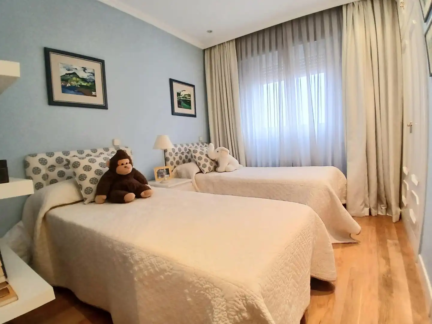 Bedroom of Flat for sale in Madrid  with Air Conditioner, Heating and Private garden