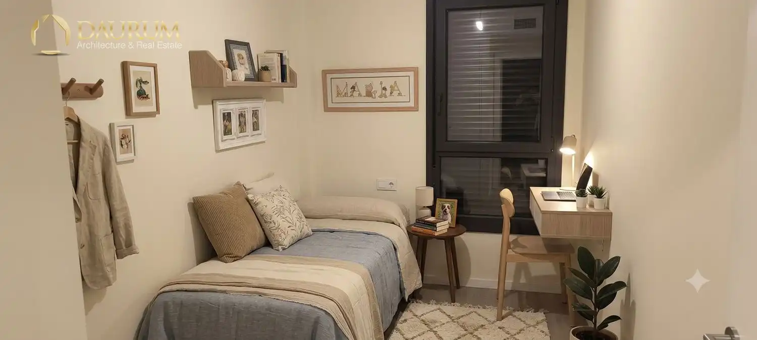 Bedroom of Flat for sale in Dos Hermanas  with Air Conditioner, Heating and Terrace