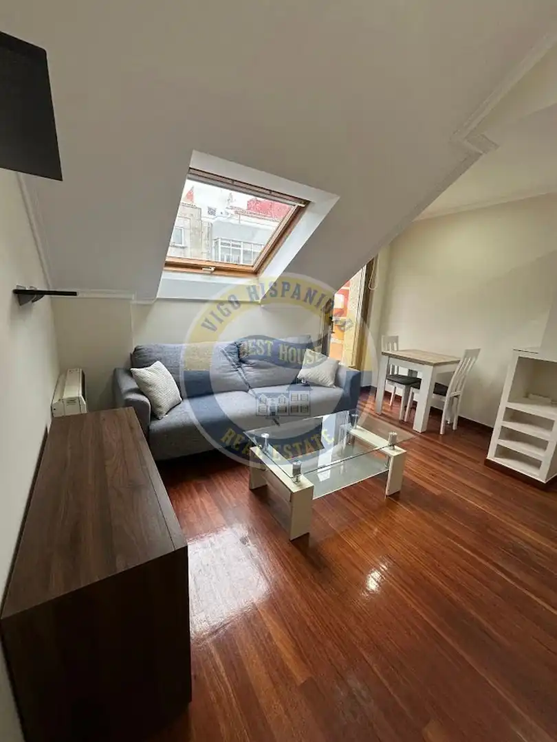 Vista exterior de Ático en venta en Vigo  con Aire acondicionado, Calefacción y Parquet
