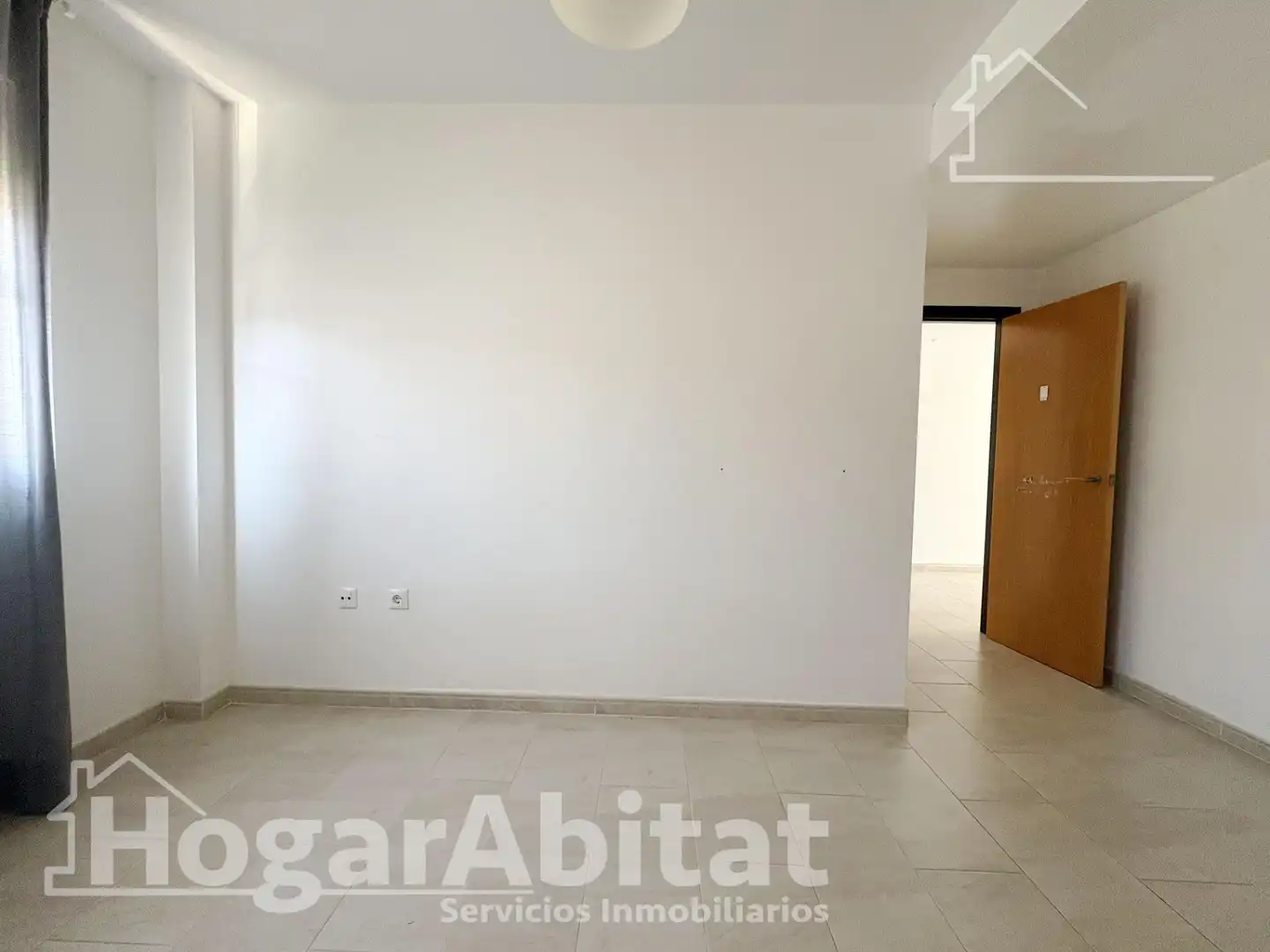 Dormitori de Àtic en venda en Vilallonga / Villalonga amb Terrassa, Balcó i Piscina comunitària