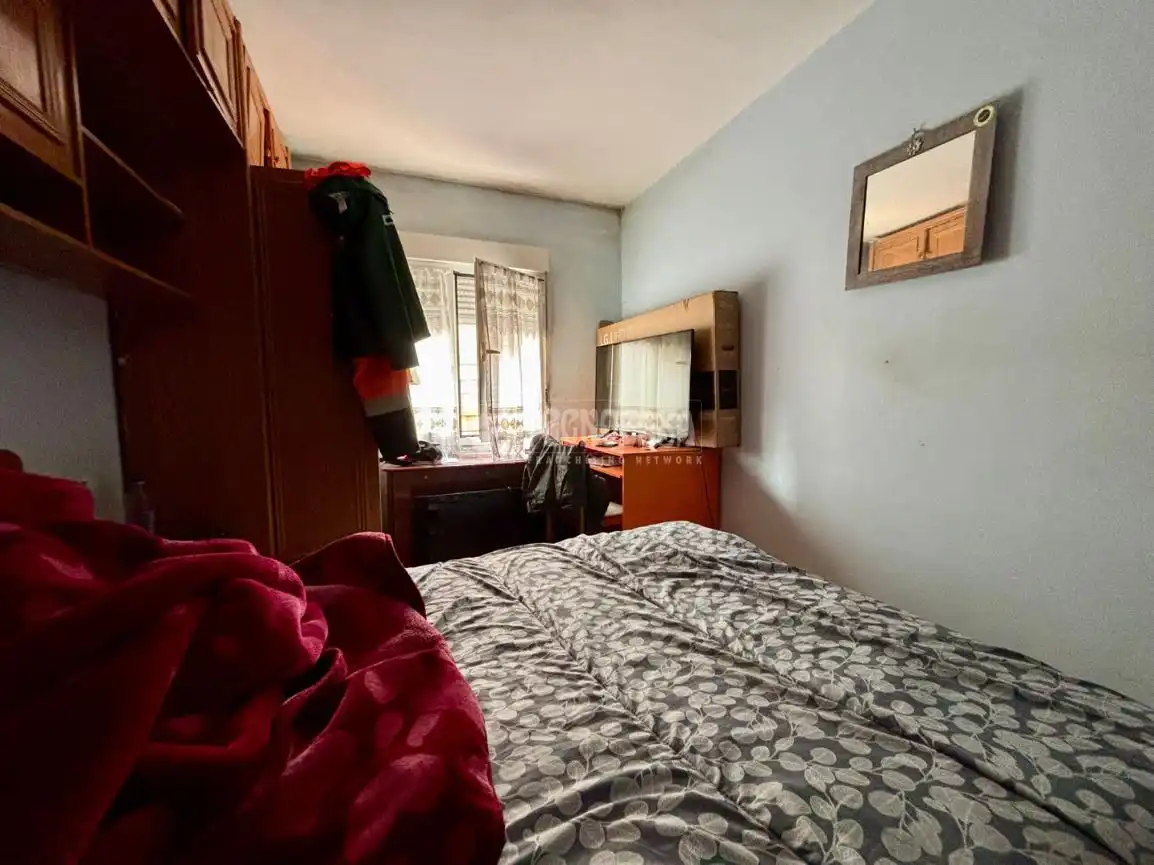 Dormitori de Pis en venda en Gijón  amb Terrassa