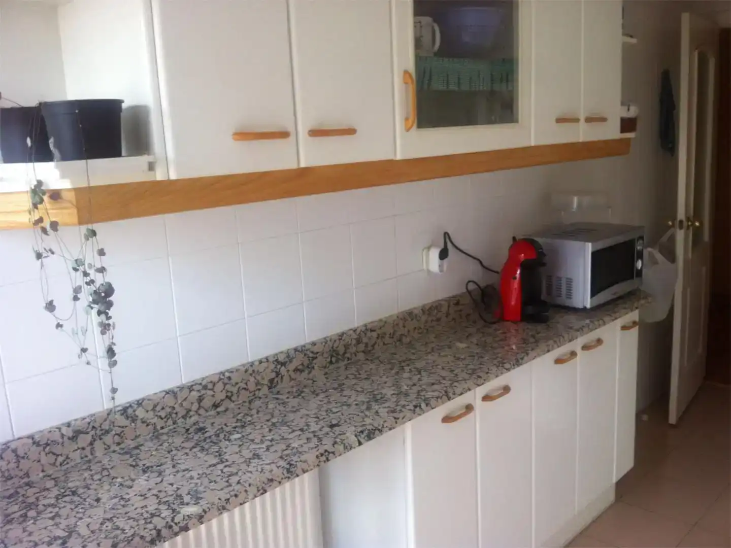 Cuina de Pis per a compartir en Torrejón de Ardoz amb Parquet i Moblat