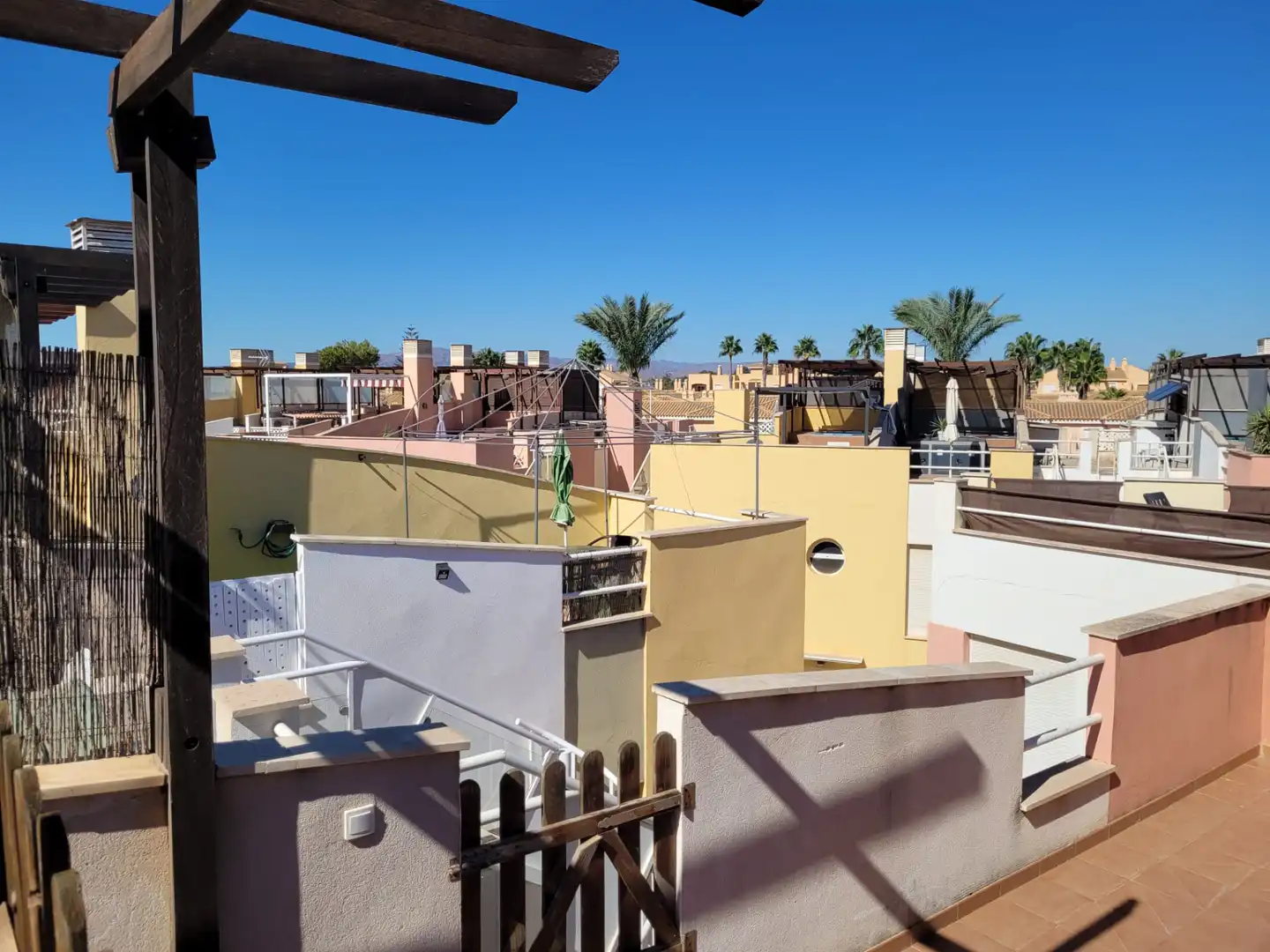 Àtic amb piscina en venda a Avenida Juan Sebastián Elcano 62289, imagen 2