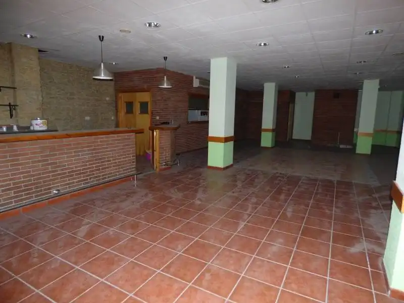 Local commercial à louer à Vilanova del Camí, imagen 2