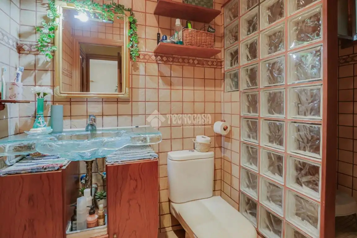 Bathroom of Flat for sale in Rubí