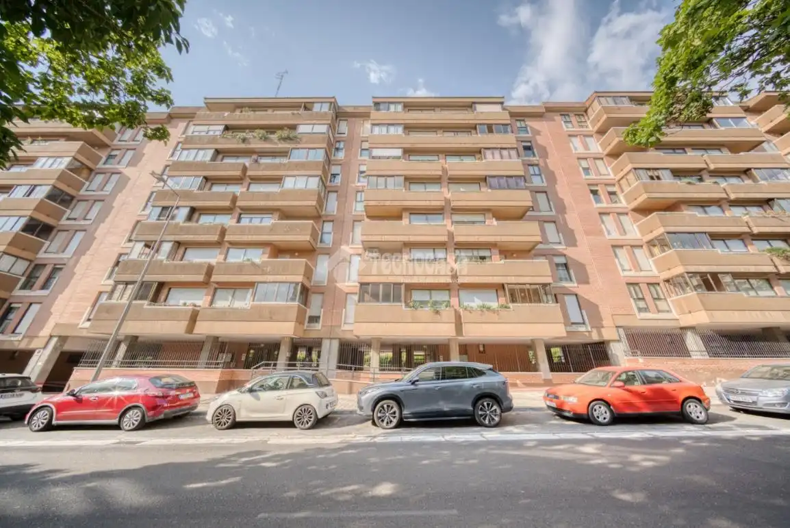 Exterior view of Flat for sale in Valladolid  with Heating
