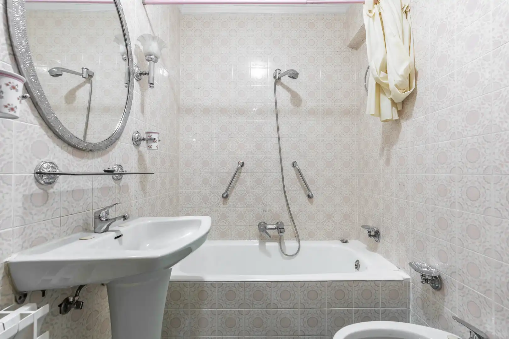 Baño de Piso en venta en Madrid con Calefacción y Terraza