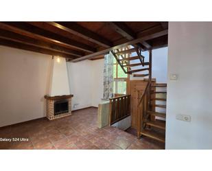 Casa o xalet en venda en Horcajo de la Sierra amb Calefacció, Terrassa i Moblat
