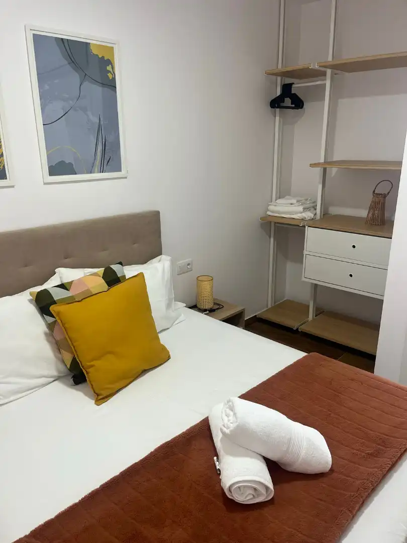 Dormitori de Apartament en venda en Adeje amb Moblat