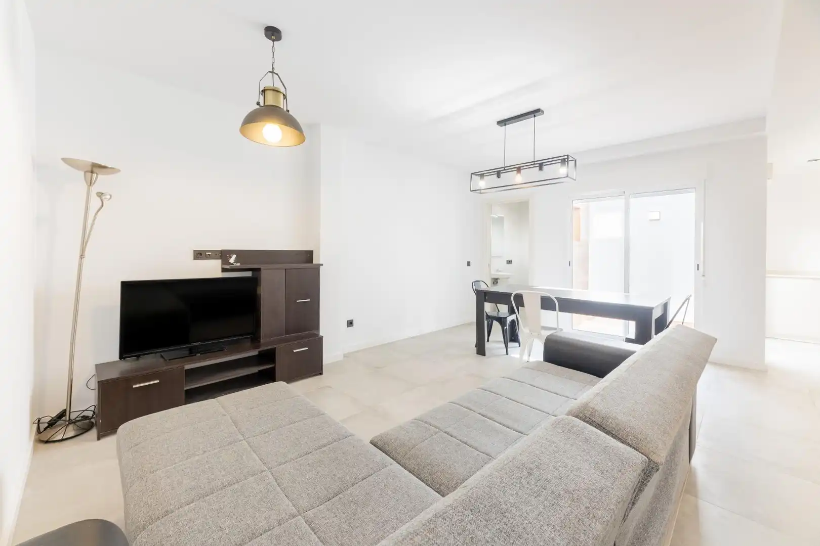 Sala d'estar de Casa o xalet en venda en La Vall d'Uixó amb Terrassa i Moblat