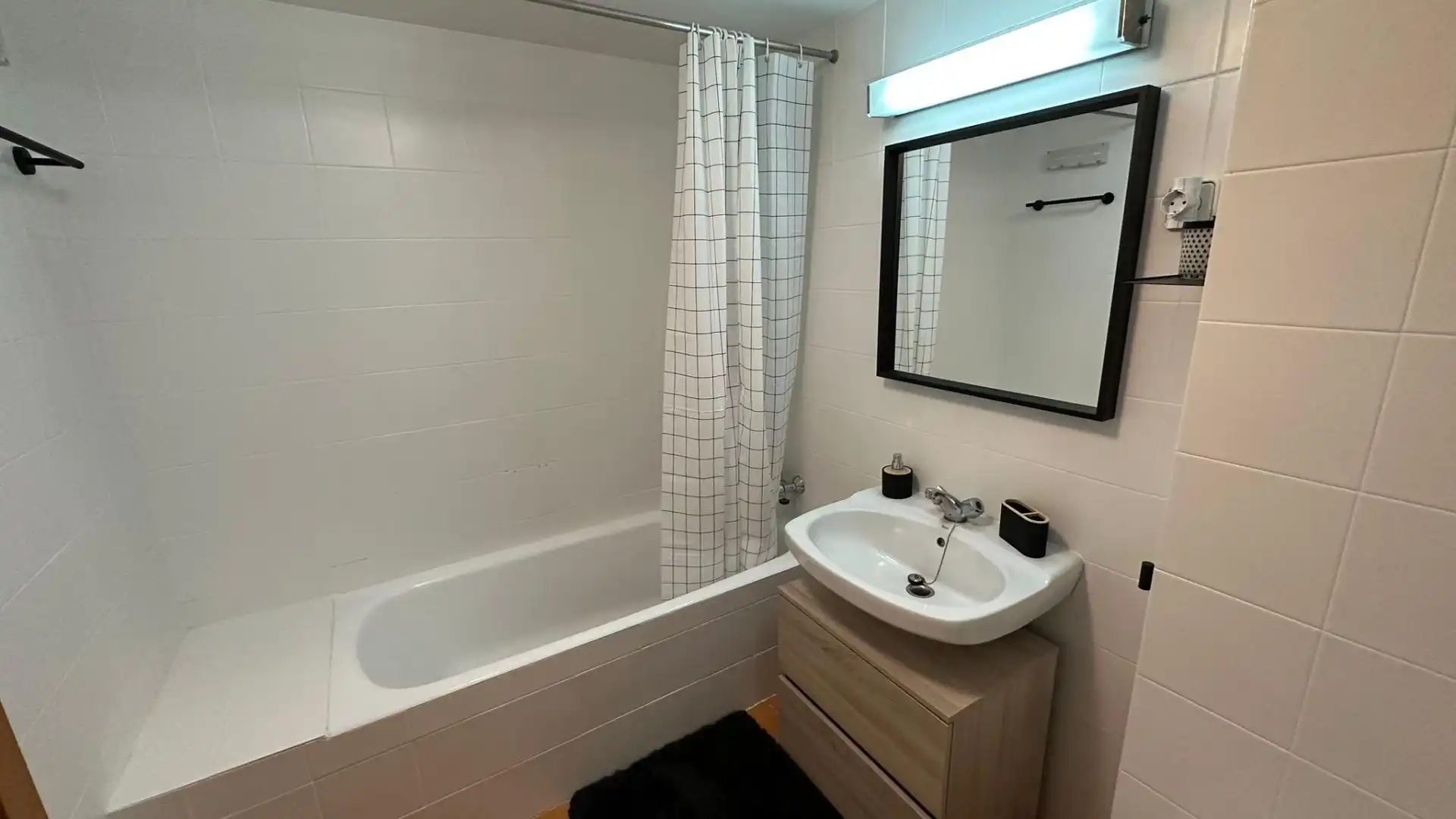 Baño de Loft en venta en Naut Aran con Calefacción, Jardín privado y Trastero