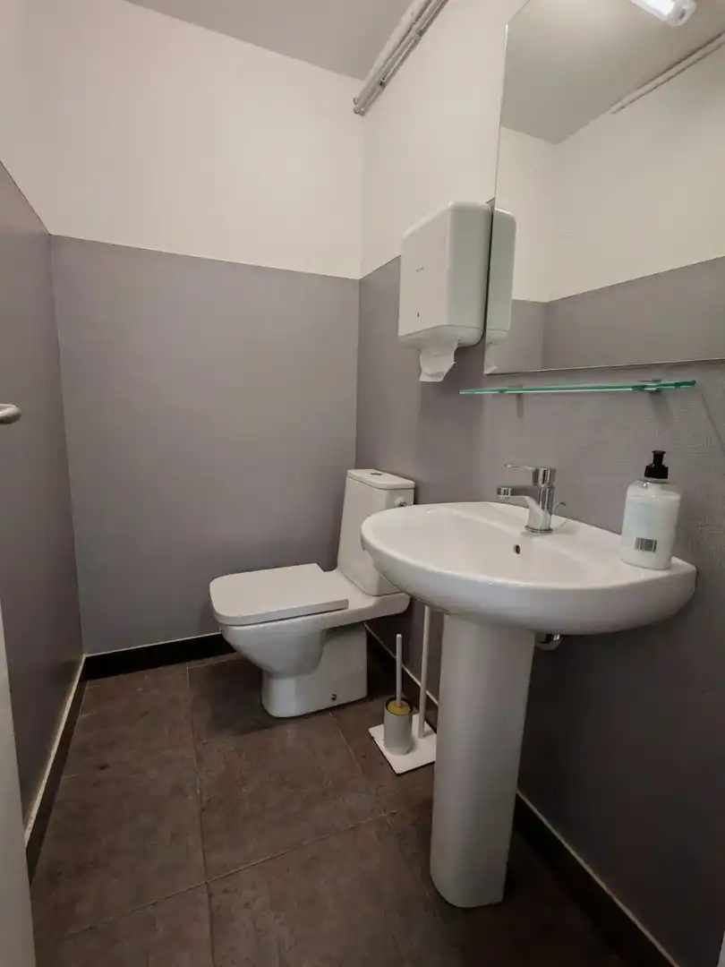 Baño de Oficina en venta en Hernani con Aire acondicionado y Calefacción