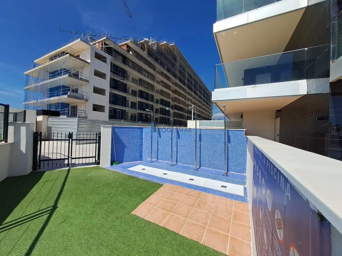 Piscina de Apartament en venda en Oropesa del Mar / Orpesa amb Aire condicionat, Calefacció i Terrassa
