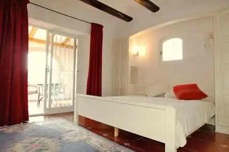 Dormitori de Finca rústica en venda en Riudarenes amb Aire condicionat, Calefacció i Jardí privat