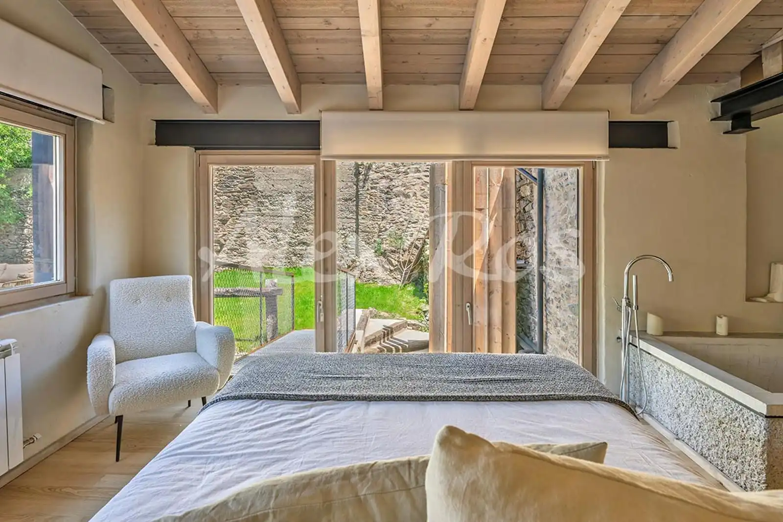 Habitación de Casa o chalet en venta en Ger con Calefacción y Jardín privado