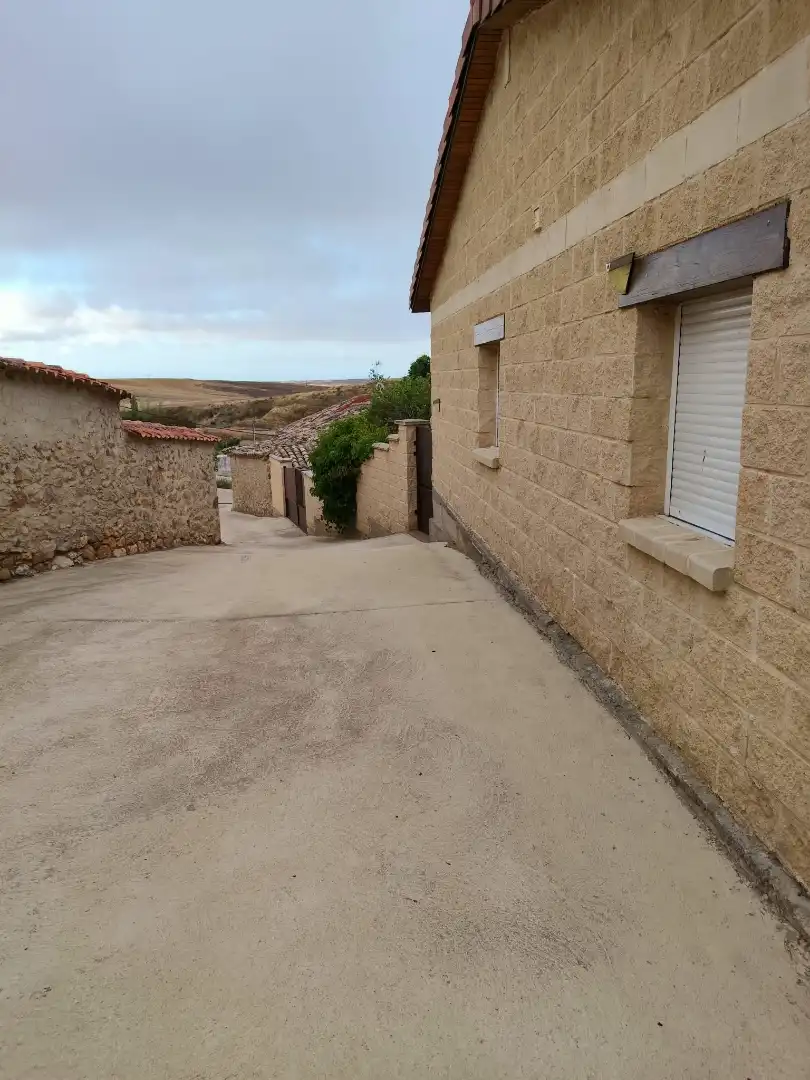 Vista exterior de Piso en venta en Almenar de Soria con Jardín privado, Parquet y Terraza