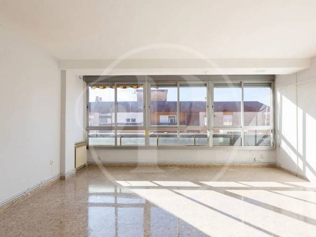 Piso en Venta en Calle Ciudad De Bolonia en Barrio de Campanar