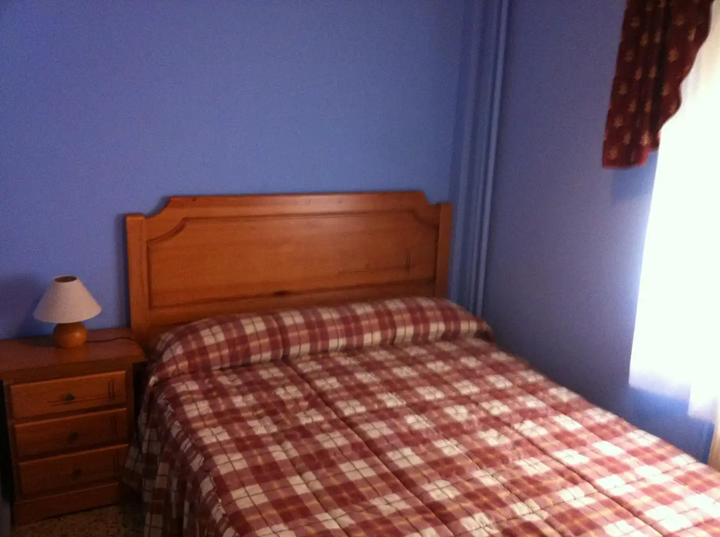 Schlafzimmer von Wohnung zur untervermieten in Ferrol mit Heizung, Möbliert und Fernseher