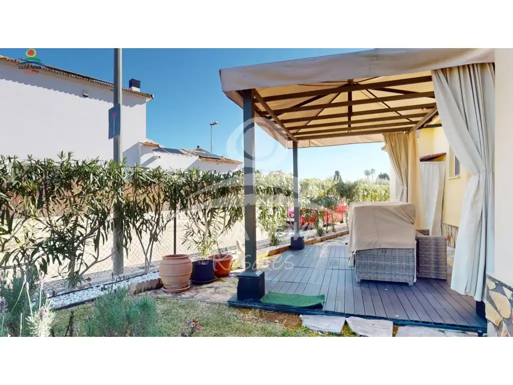 Jardín de Casa o chalet en venta en Oliva con Jardín privado