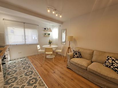 Living room of Flat for sale in Cornellà de Llobregat