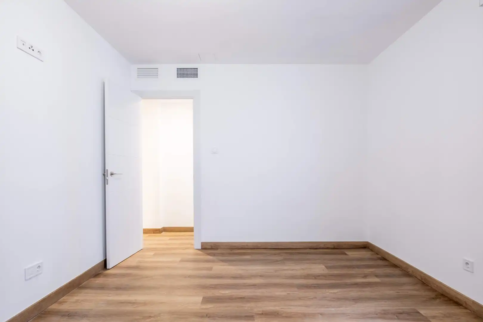 3 Viviendas y casas en venta en Calle Alfonso Solans, Zaragoza Capital |  fotocasa