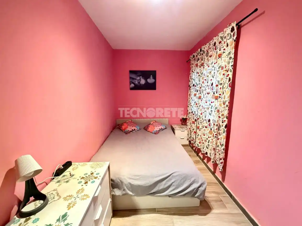 Habitación de Piso en venta en Madrid con Aire acondicionado y Calefacción