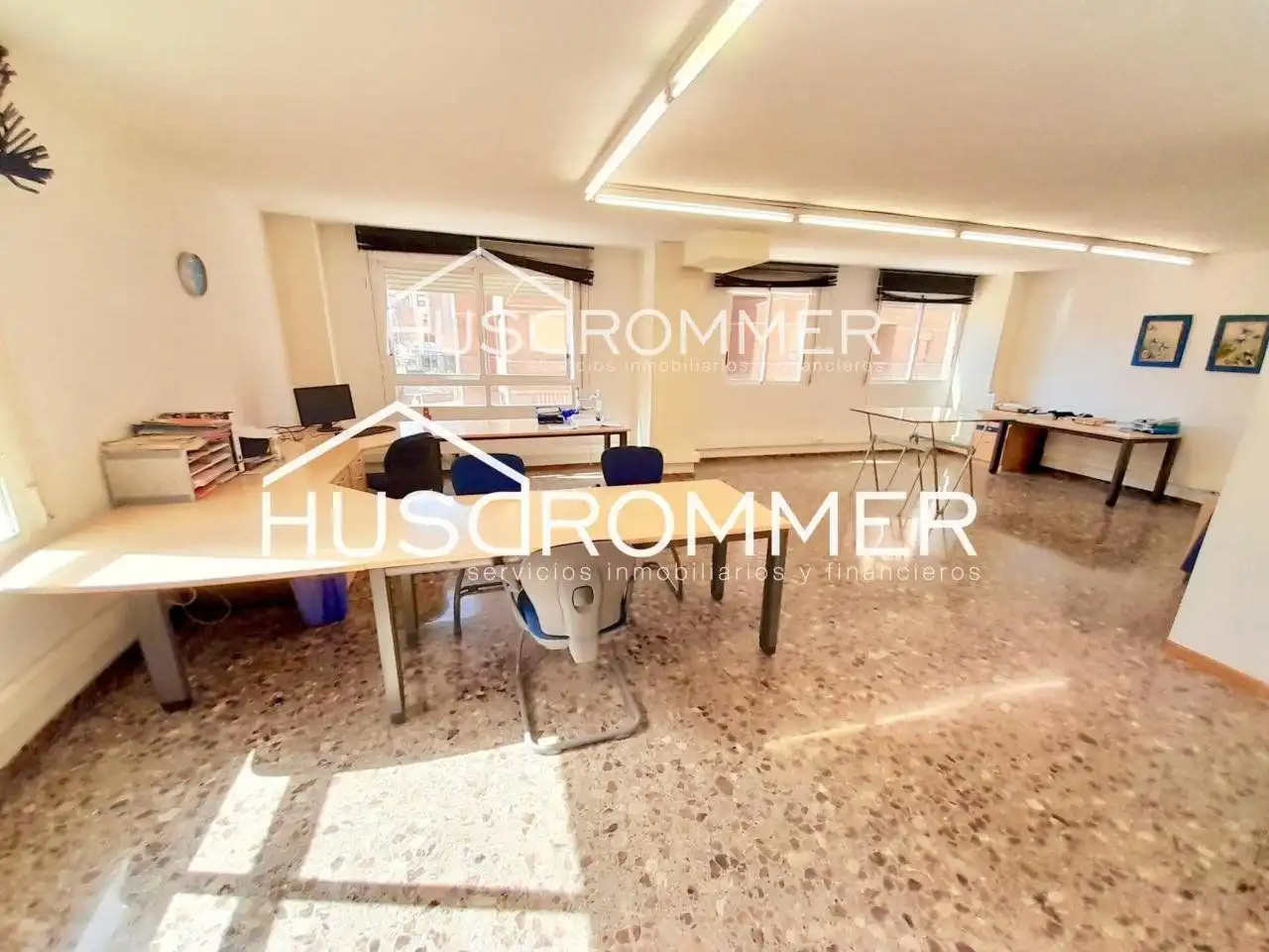 Oficina de alquiler en Francisco Tarrega, Centro