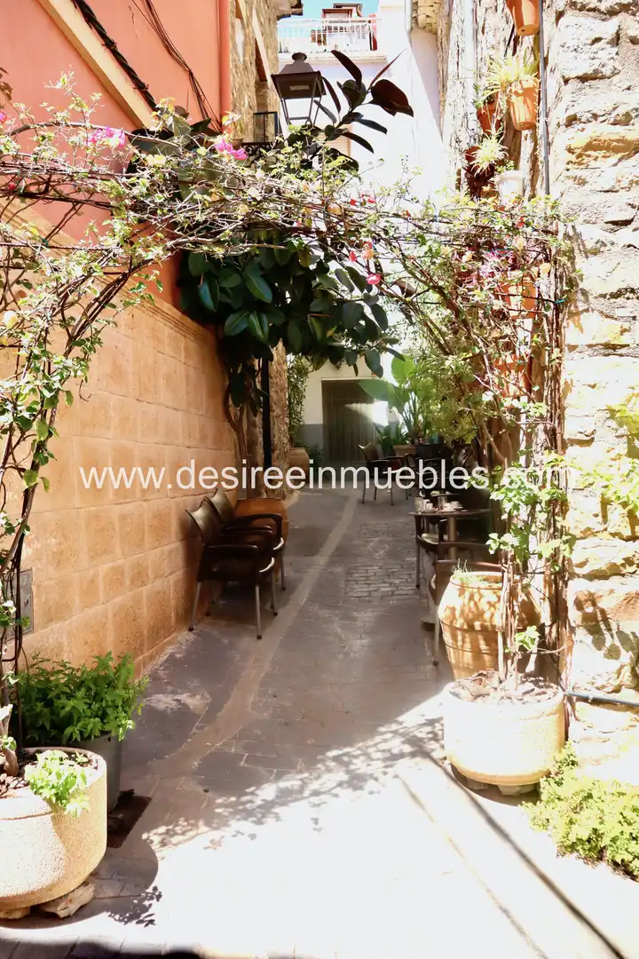 Buildings for sale in Carrer Calvari, Sueras / Suera