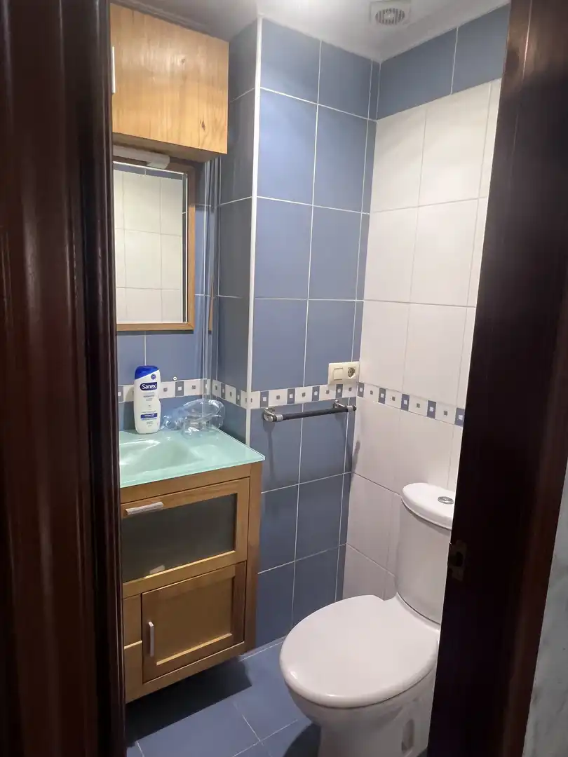 Baño de Piso en venta en Narón con Terraza