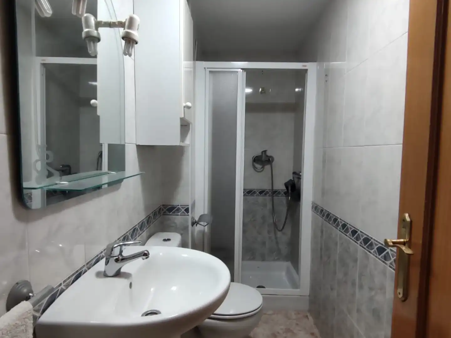 Bathroom of Flat for sale in Murcia  with Storage room, Washing machine and Balcony