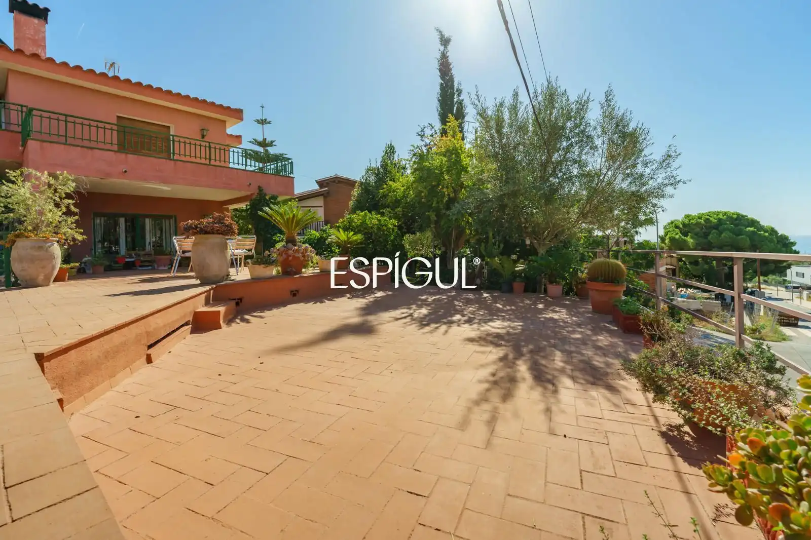Casa amb terrassa en venda a Comtal, imagen 51